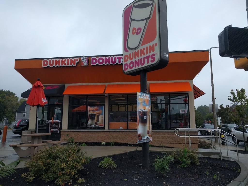 Dunkin | bakery | 214 N Beacon St, Brighton, MA 02135, USA | 6172549433 OR +1 617-254-9433