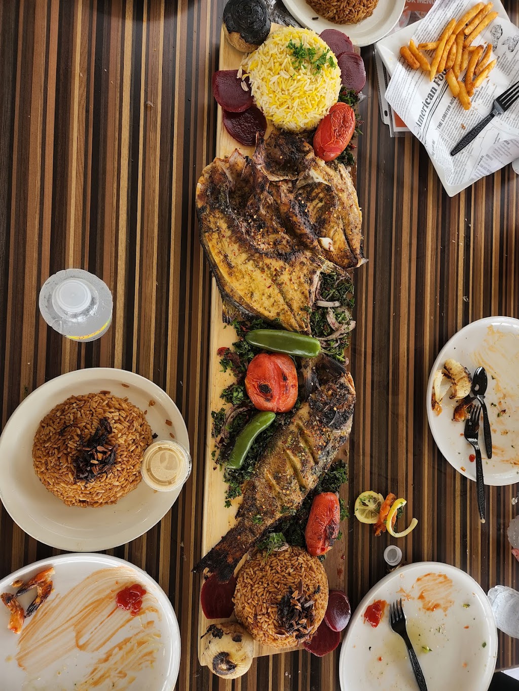 Aliz Seafood House | restaurant | 14507 W Warren Ave, Dearborn, MI 48126, USA | 3139777787 OR +1 313-977-7787