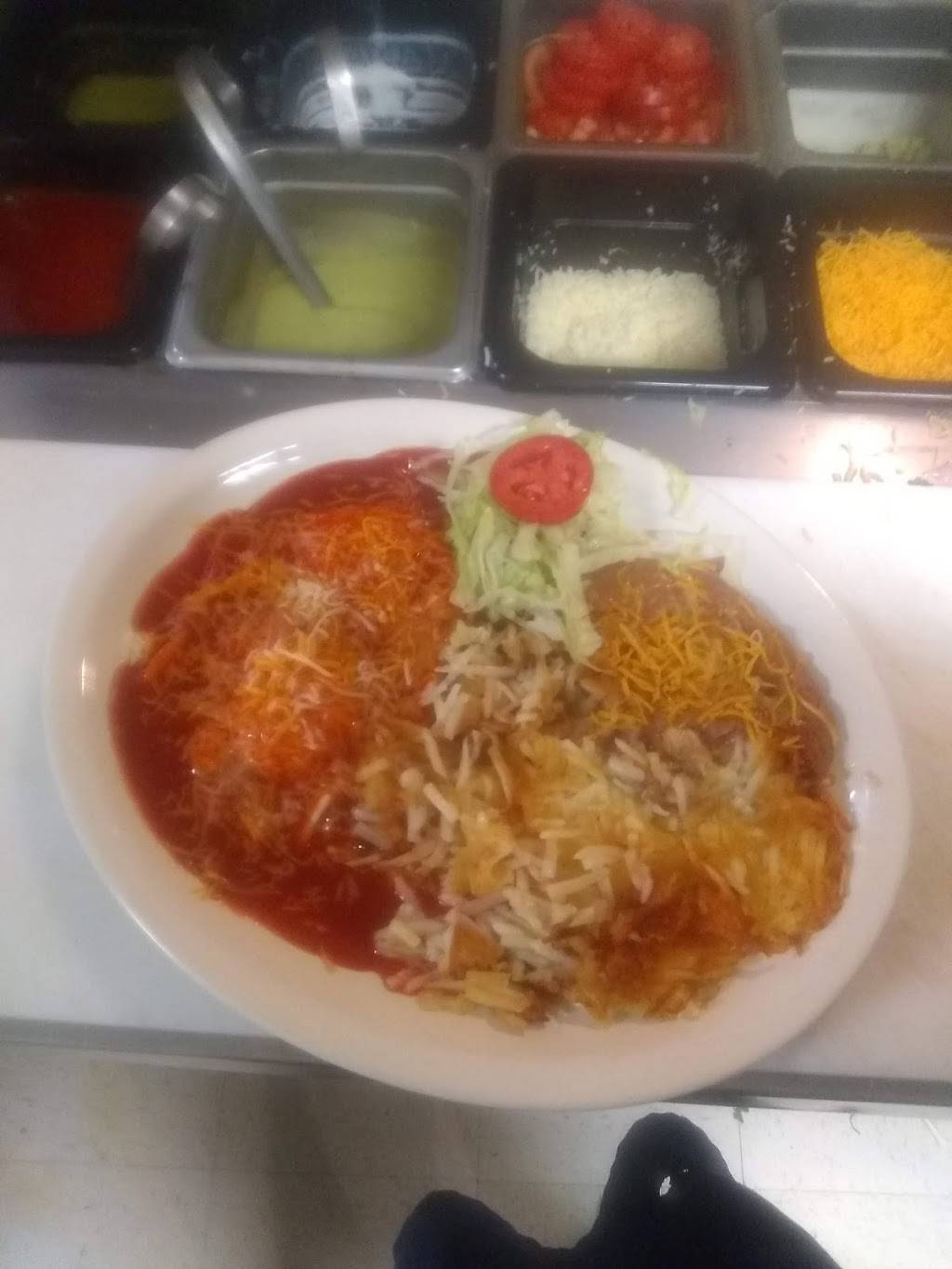 EL GRANDE RESTAURANT | restaurant | 633 N Main St, Belen, NM 87002, USA | 5055958897 OR +1 505-595-8897