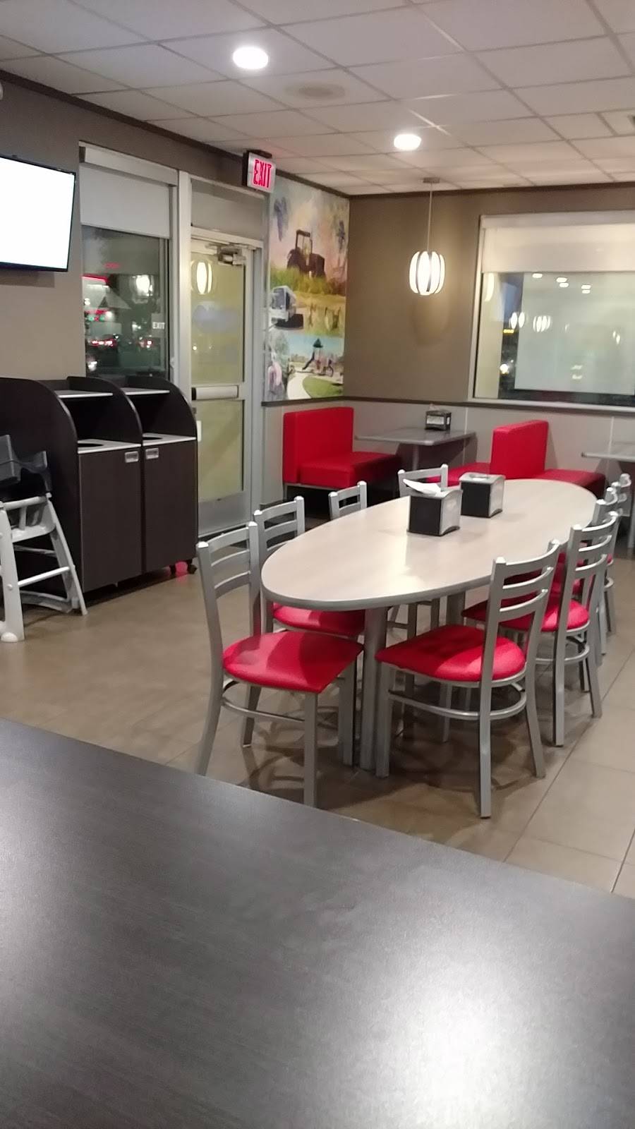 Carls Jr. | restaurant | 443 Joseph Gallo Ct, Livingston, CA 95334, USA | 2093947682 OR +1 209-394-7682