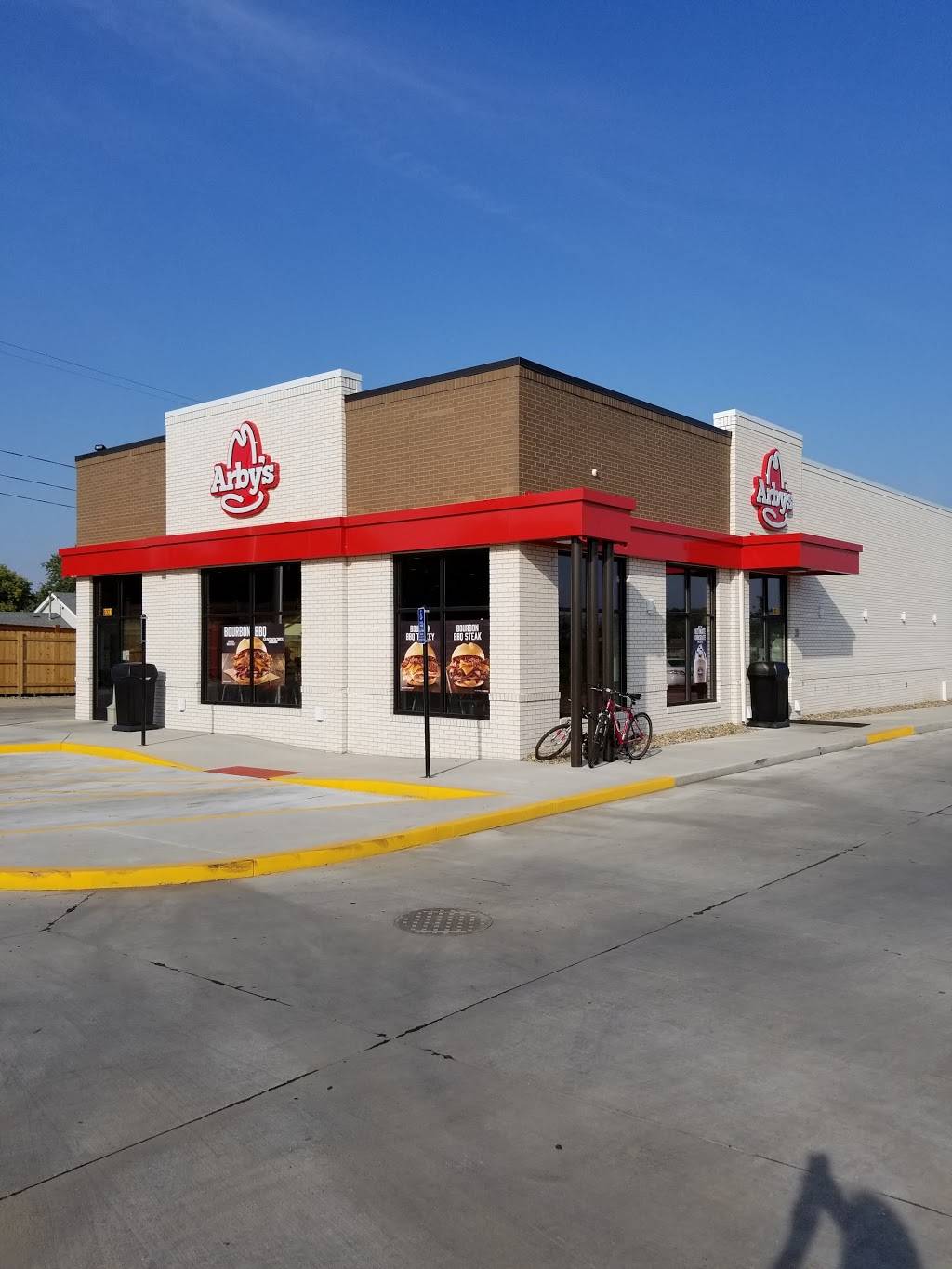 Arbys | restaurant | 9301 Market Pl Dr, Norwalk, IA 50211, USA | 5152077348 OR +1 515-207-7348