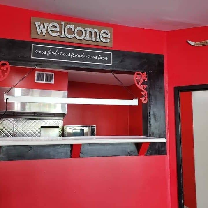 Au Jus | restaurant | 131 Main St, Windsor, VT 05089, USA | 8026744638 OR +1 802-674-4638