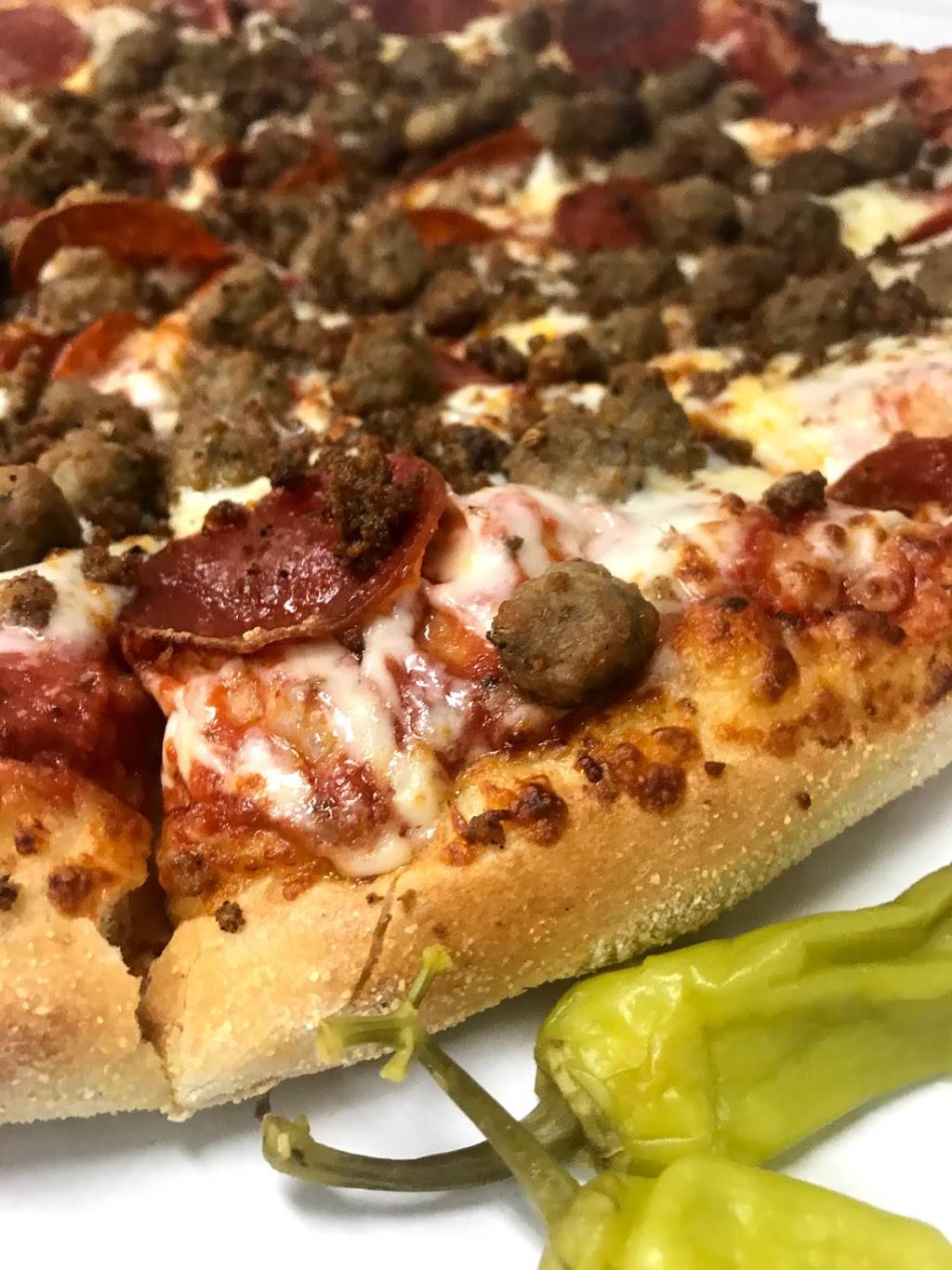 Eudicis Pizza | restaurant | 184 Church St, Freeland, MI 48623, USA | 9896955165 OR +1 989-695-5165