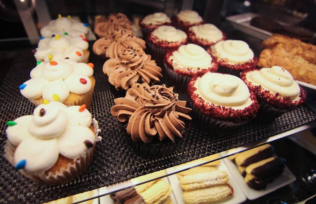 Labriola Bakery & Café | cafe | 3021 Butterfield Rd, Oak Brook, IL 60523, USA | 6305742008 OR +1 630-574-2008