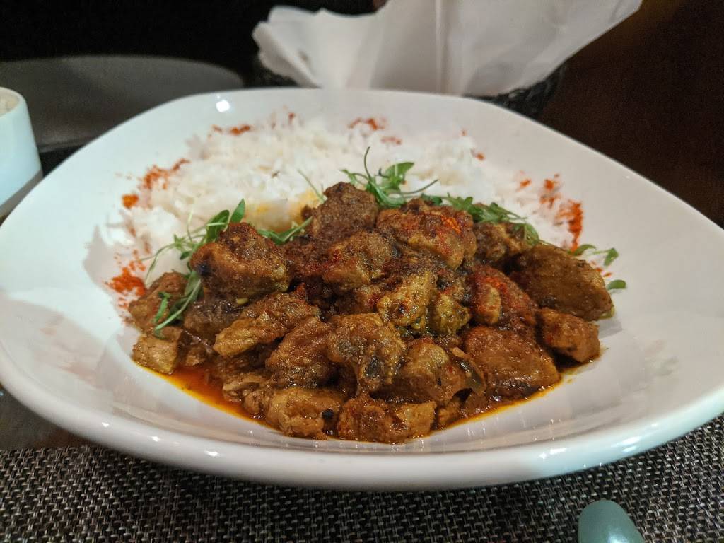 Saffron nola | restaurant | 4128 Magazine St, New Orleans, LA 70115, USA | 5043232626 OR +1 504-323-2626