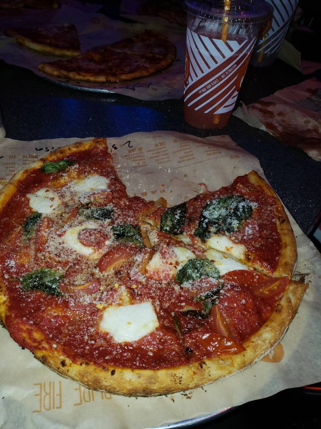 Blaze Pizza | meal takeaway | 40 Sargent Dr, New Haven, CT 06511, USA | 2032838116 OR +1 203-283-8116
