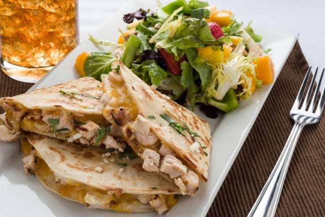 Caliente | restaurant | 790 West Sam Houston Pkwy N Suite 112, Houston, TX 77024, USA | 7134641601 OR +1 713-464-1601