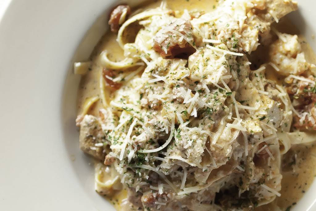 Bayou | restaurant | 2094 Madison Ave, Memphis, TN 38104, USA | 9012788626 OR +1 901-278-8626