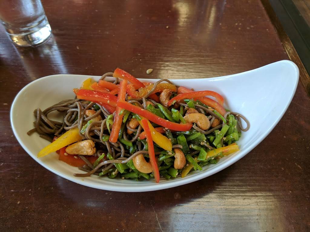 Copper Wok | meal takeaway | 9, Main St, Vineyard Haven, MA 02568, USA | 5086933416 OR +1 508-693-3416