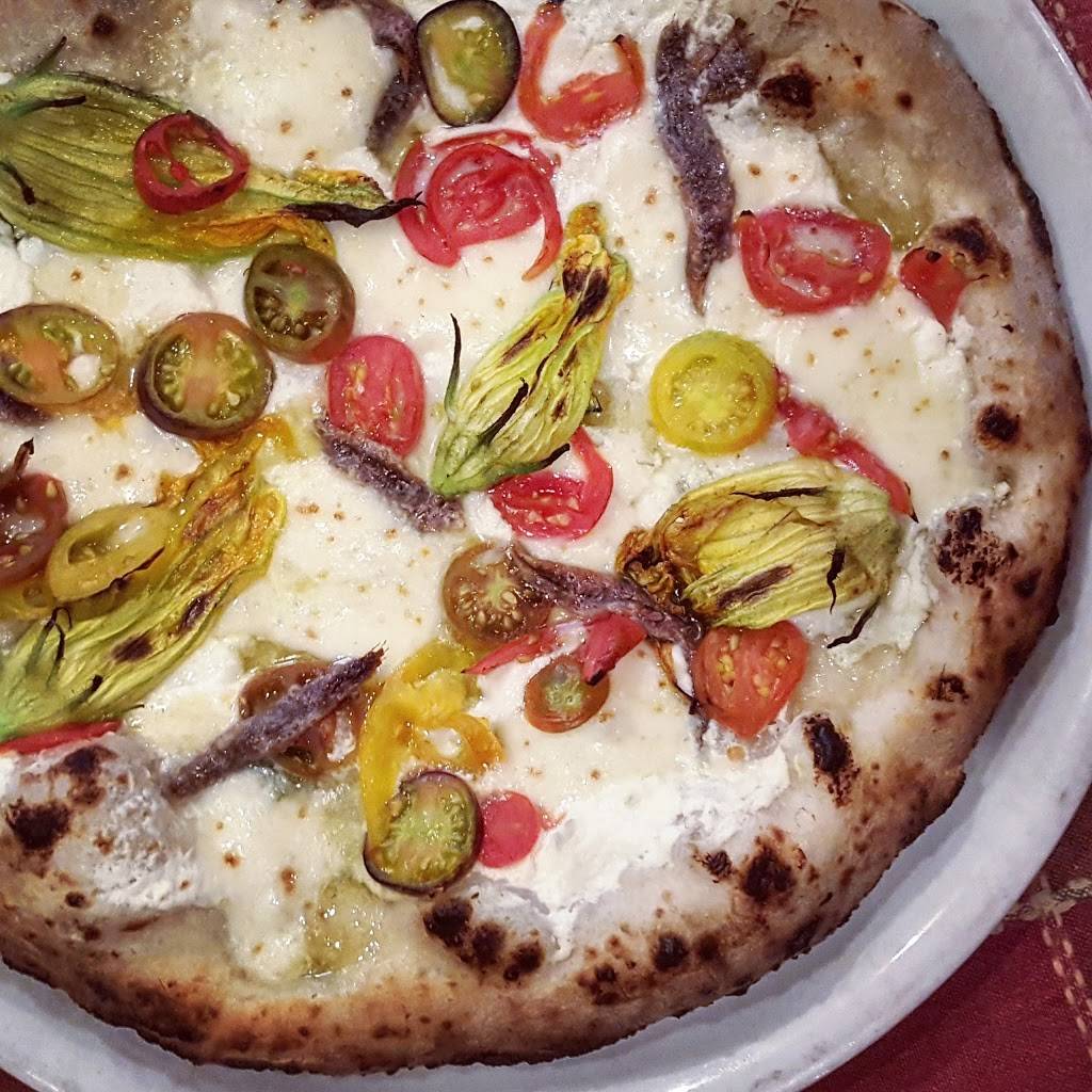 Aquila Pizza Al Forno | restaurant | 7 Paterson Ave, Little Falls, NJ 07424, USA | 9732560050 OR +1 973-256-0050