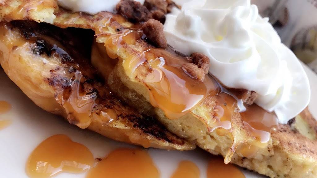 Sharis Cafe and Pies | cafe | 2010 Rollingwood Dr, San Bruno, CA 94066, USA | 6505894819 OR +1 650-589-4819