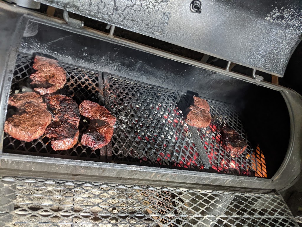 Central Social Club | restaurant | 1171 W Market St, Warren, OH 44485, USA | 3303959733 OR +1 330-395-9733