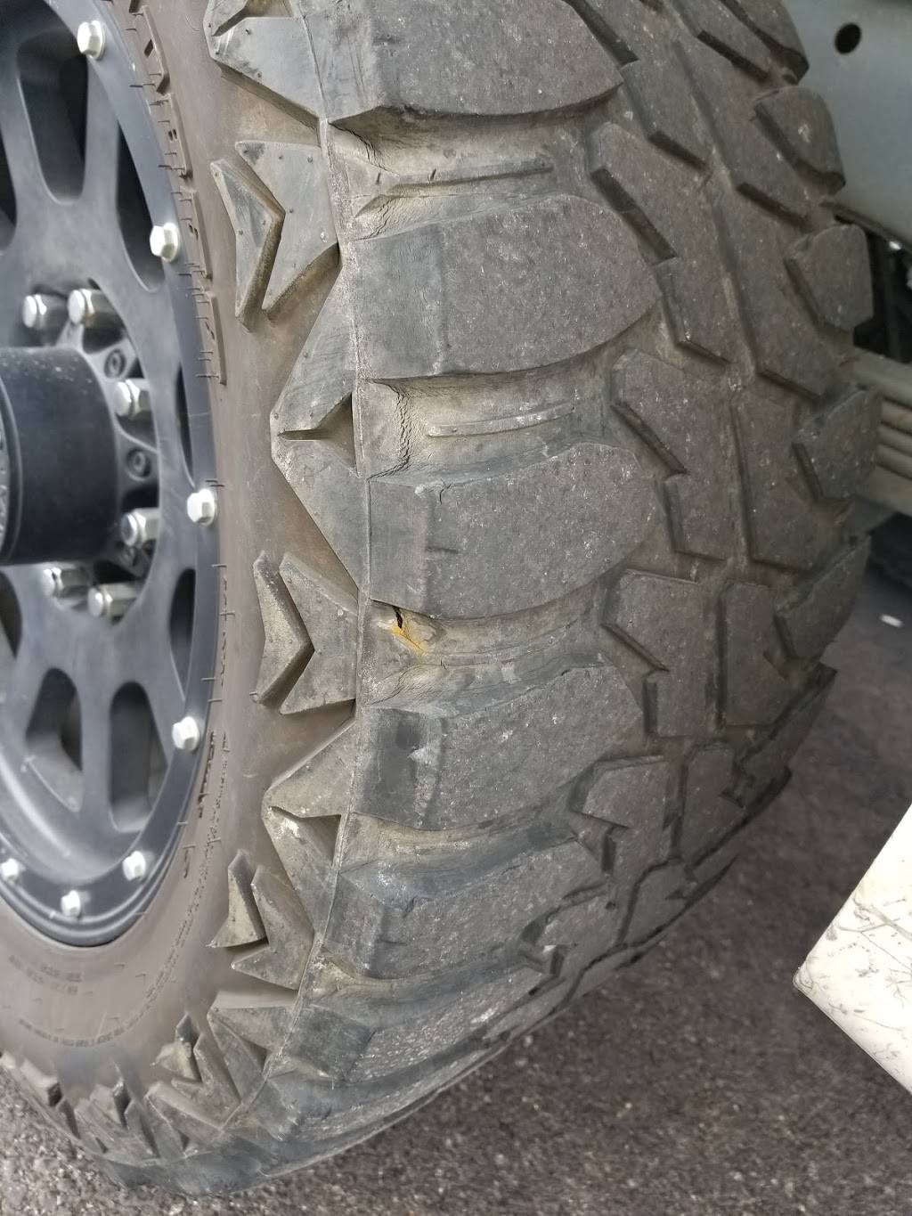 Dos Amigos | restaurant | 215 Sherry St, Arlington, TX 76010, USA | 6822383745 OR +1 682-238-3745