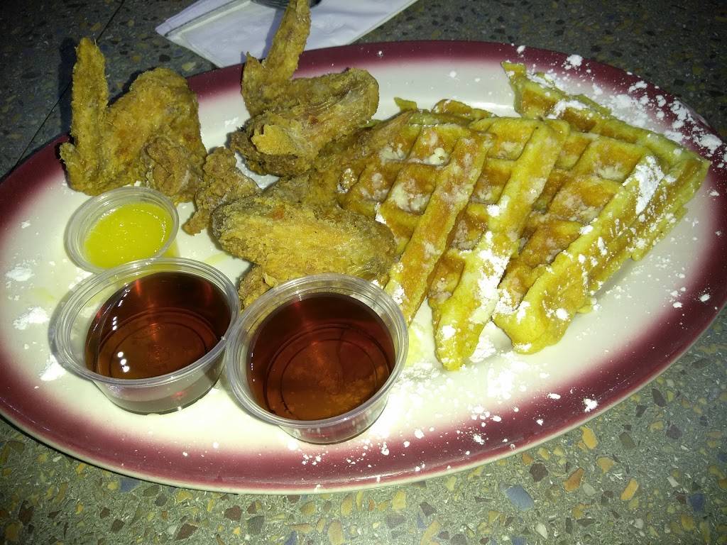 Mandees Jazz Cafe | night club | 17132 Conant St, Hamtramck, MI 48212, USA | 3138914330 OR +1 313-891-4330