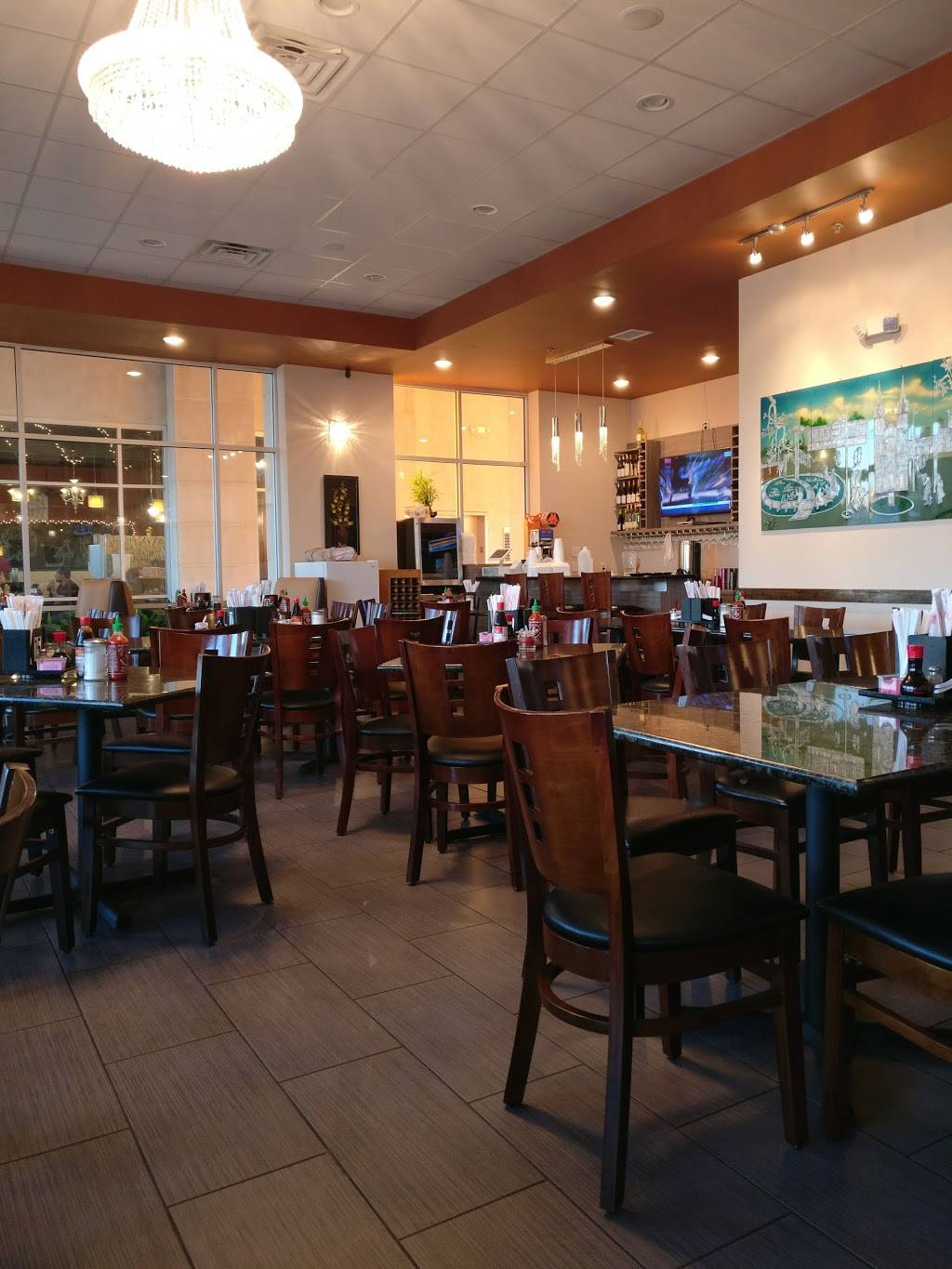 Pho VN Bistro | restaurant | 10003 NW Military Hwy #3101, San Antonio, TX 78231, USA | 2109949638 OR +1 210-994-9638