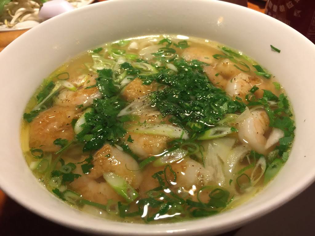 Pho Saigon & Osaka Express Grill | restaurant | 701 US-70, New Bern, NC 28560, USA | 2522885718 OR +1 252-288-5718