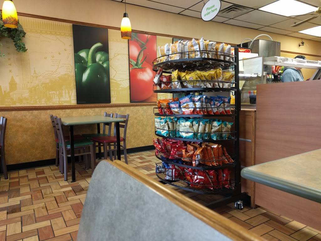 Subway | restaurant | 1006 Lafayette Ave, Bay City, MI 48708, USA | 9898951122 OR +1 989-895-1122