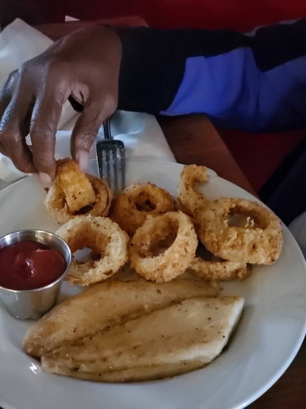 Strawberry Cafe | cafe | 107 Depot Dr, Madison, MS 39110, USA | 6018563822 OR +1 601-856-3822