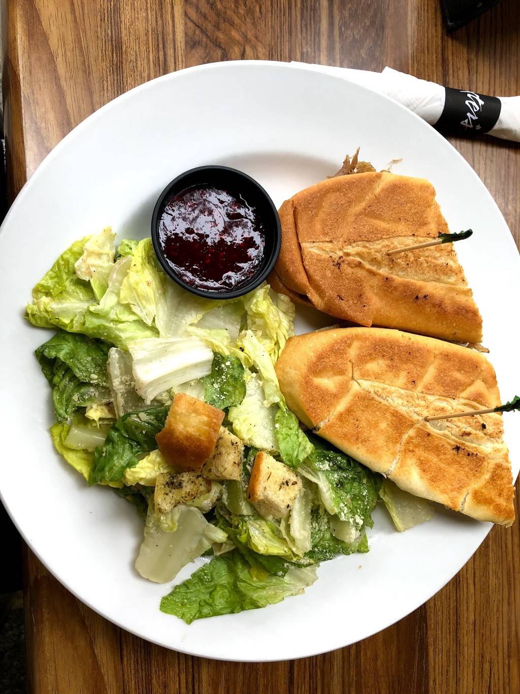 Dexters Windermere | restaurant | 4757 The Grove Dr #100, Windermere, FL 34786, USA | 4072587028 OR +1 407-258-7028