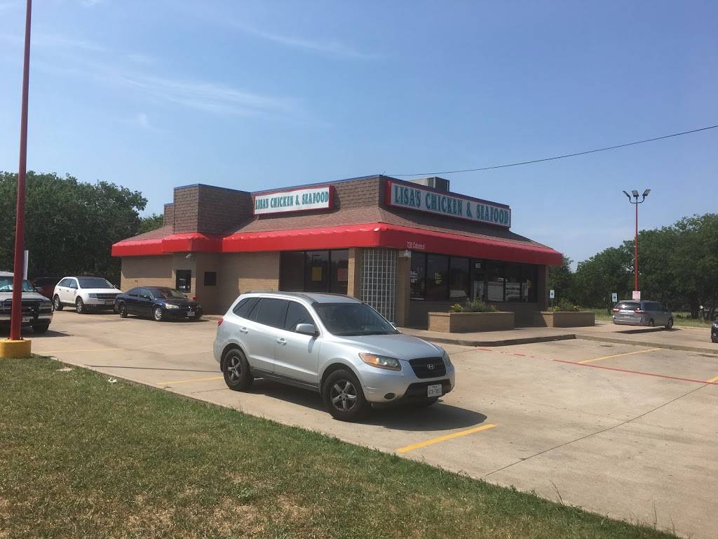 Lisas Chicken | restaurant | 7330 W Cleburne Rd, Fort Worth, TX 76133, USA | 8173611933 OR +1 817-361-1933