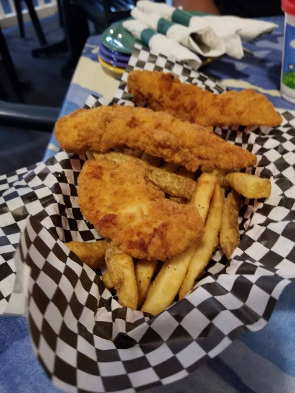 Purple Urchin Restaurant | restaurant | 167 Ocean Blvd, Hampton, NH 03842, USA | 6039290800 OR +1 603-929-0800