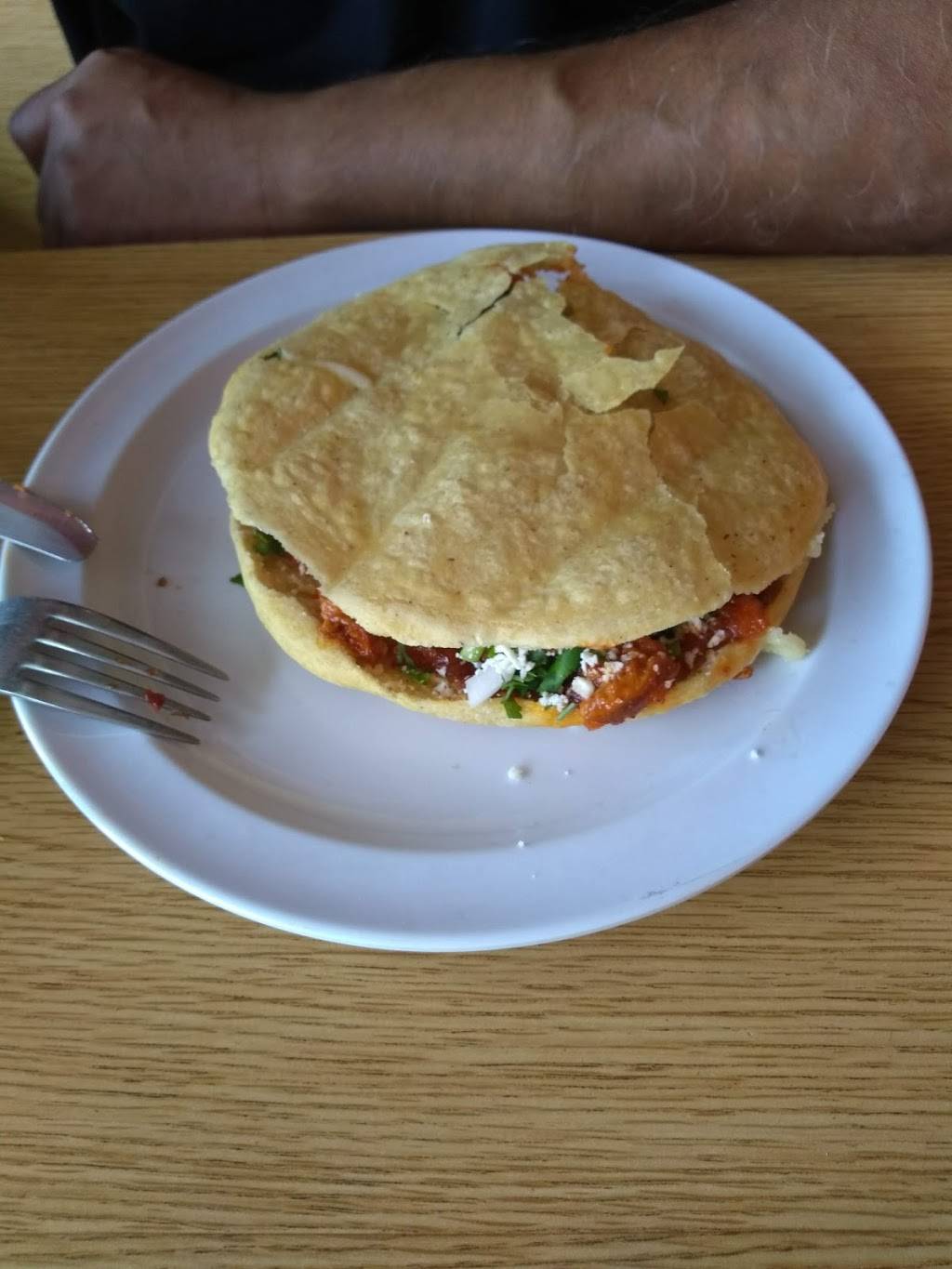 Antojitos La Lagunilla | restaurant | 12655 Westminster Ave, Santa Ana, CA 92706, USA | 7142659365 OR +1 714-265-9365