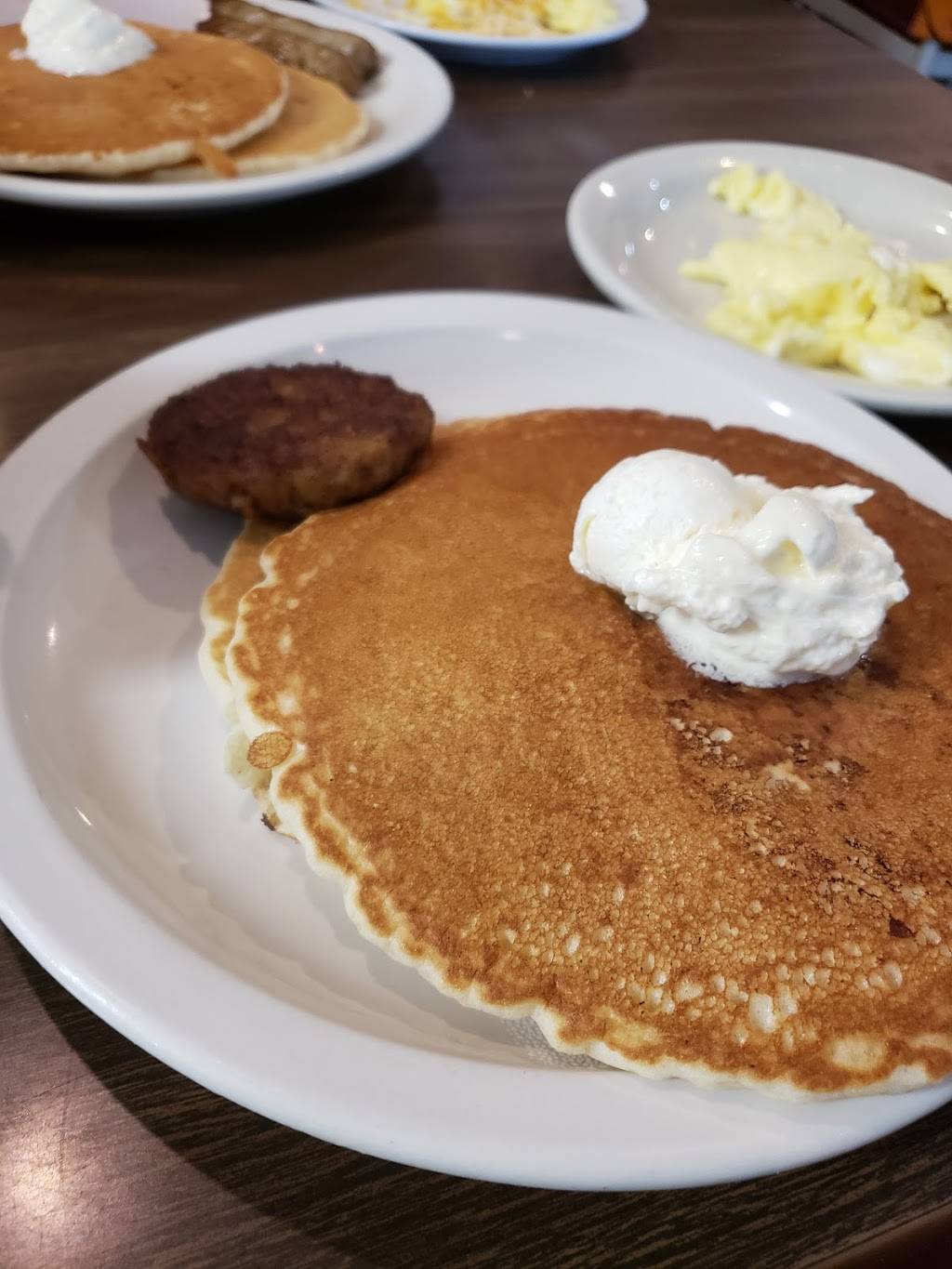 Benbrook Cafe | restaurant | 4902 US-377, Fort Worth, TX 76116, USA | 8172441372 OR +1 817-244-1372