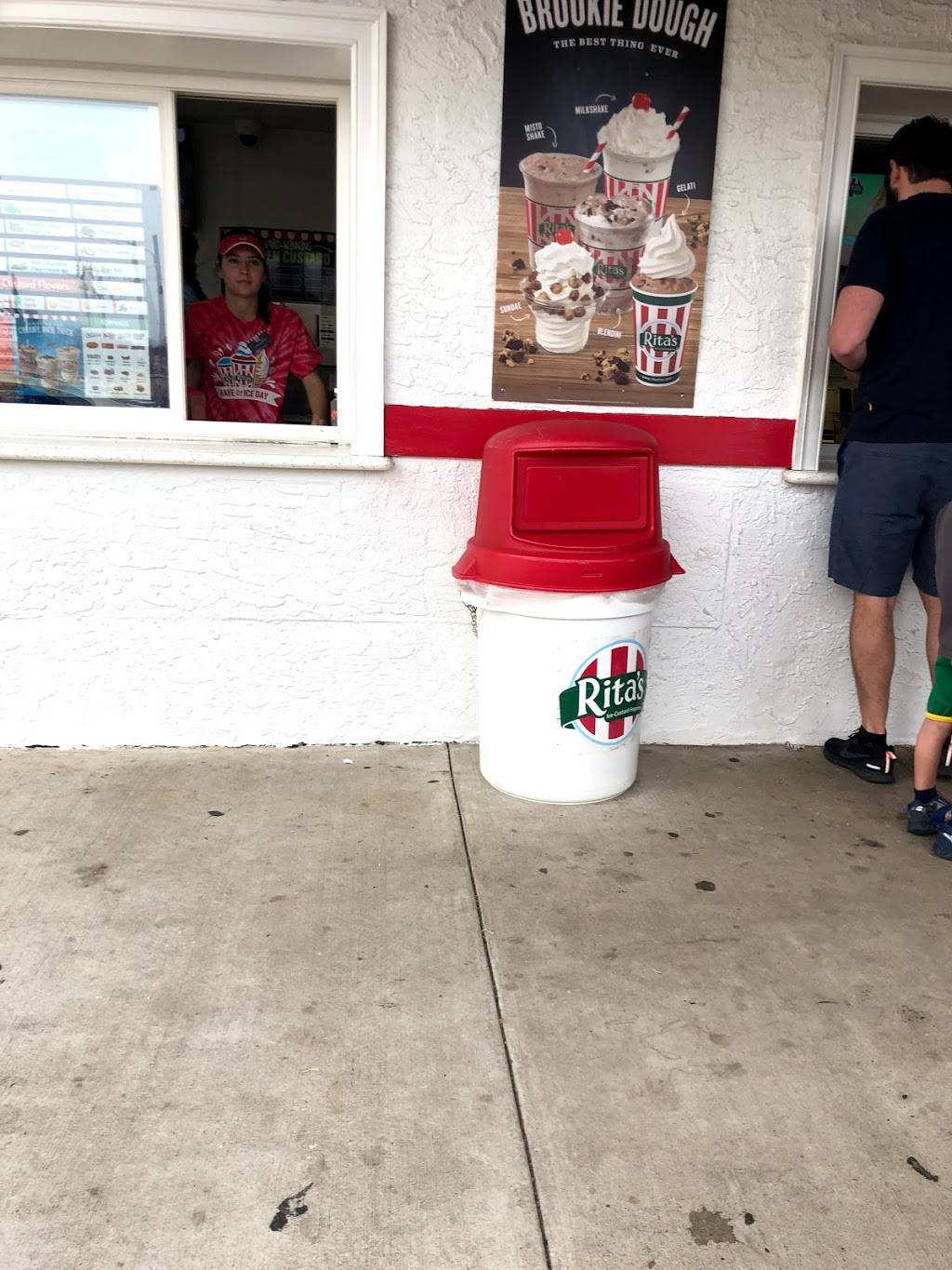 Ritas Italian Ice & Frozen Custard | restaurant | 323 E Gay St, West Chester, PA 19380, USA | 6107389090 OR +1 610-738-9090