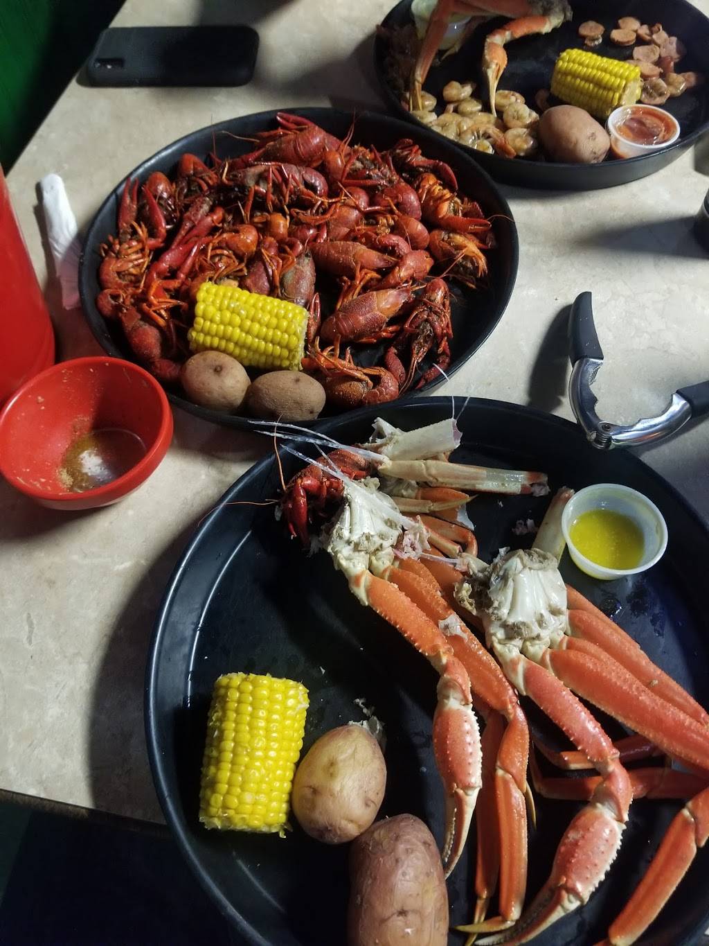 Mardi Gras Seafood Restaurant | restaurant | 1350 Industrial Rd, Mt Pleasant, TX 75455, USA | 9035729600 OR +1 903-572-9600