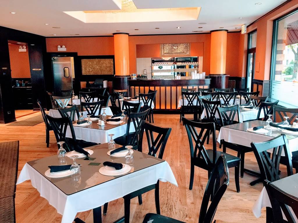 Sabri Nihari Restaurant | restaurant | 1970, 2502 W Devon Ave, Chicago, IL 60659, USA | 7734653272 OR +1 773-465-3272