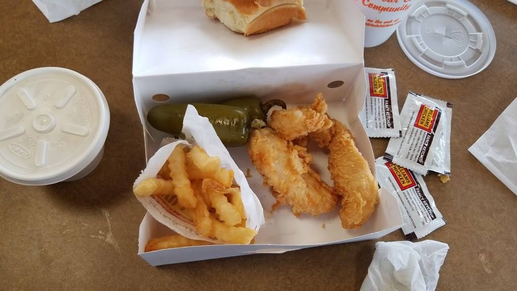 Williams Chicken | restaurant | 2909 E Illinois Ave, Dallas, TX 75216, USA | 2143725157 OR +1 214-372-5157