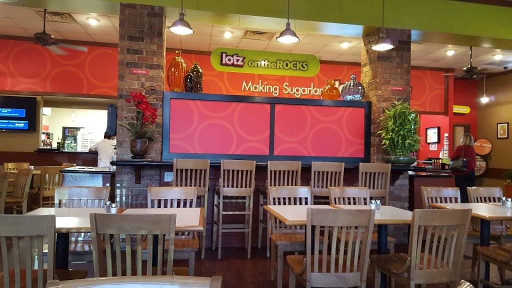 Schlotzskys | bakery | 15287 Southwest Fwy, Sugar Land, TX 77478, USA | 2815652867 OR +1 281-565-2867