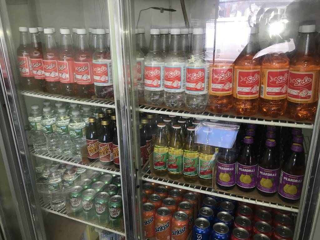 Chris & Sons Roti Shop and Bakery | restaurant | 198-21 Hollis Ave, Jamaica, NY 11412, USA | 7187400600 OR +1 718-740-0600