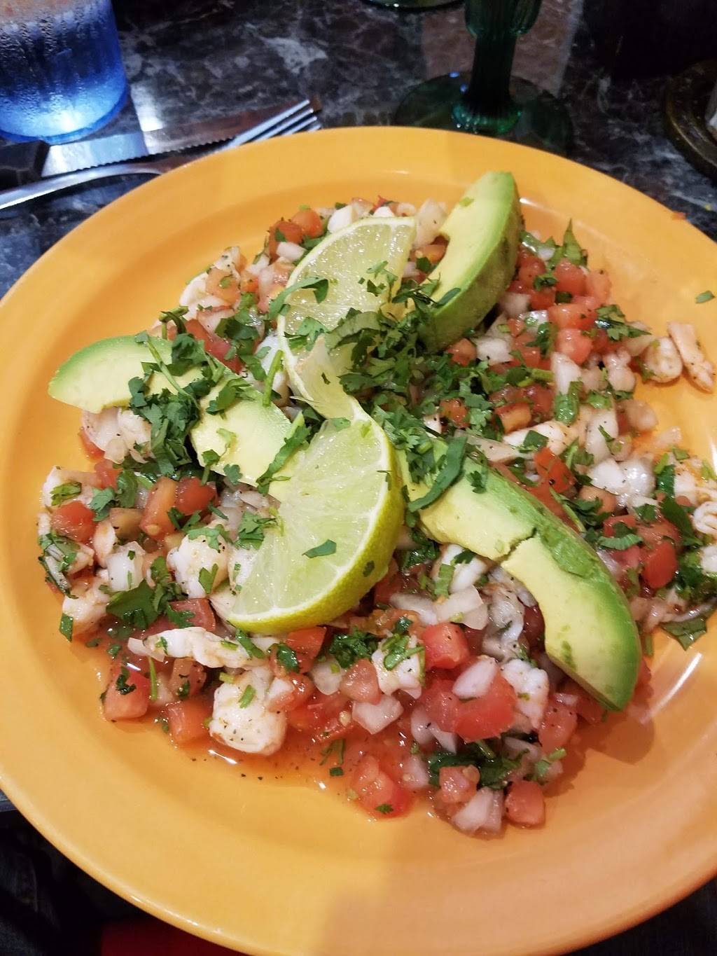 Herradura Family Mexican Restaurant | restaurant | 965 E Frontage Rd, Litchfield, MN 55355, USA | 3206939083 OR +1 320-693-9083