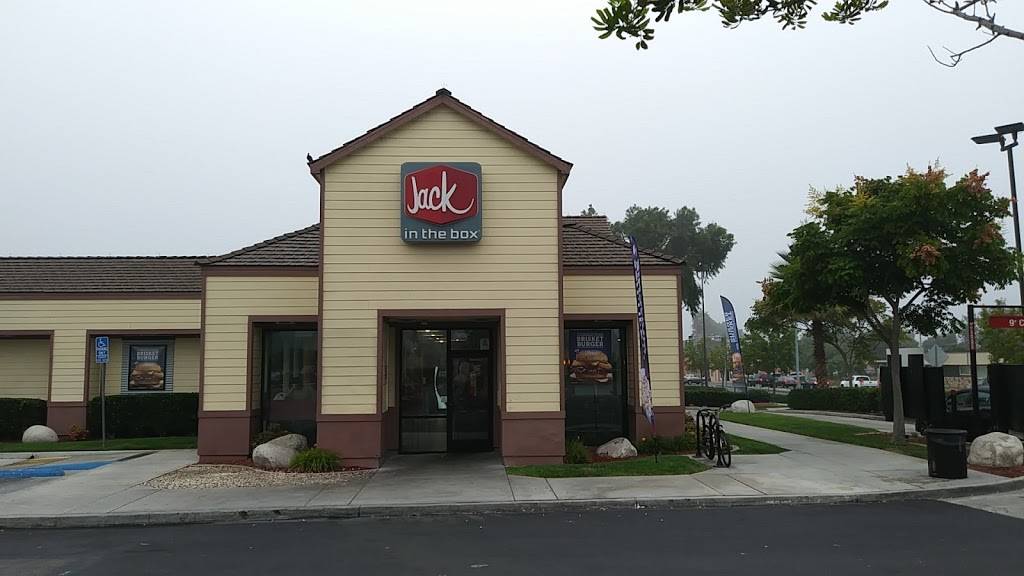 Jack in the Box | restaurant | 1350 S 43rd St, San Diego, CA 92113, USA | 6192628516 OR +1 619-262-8516