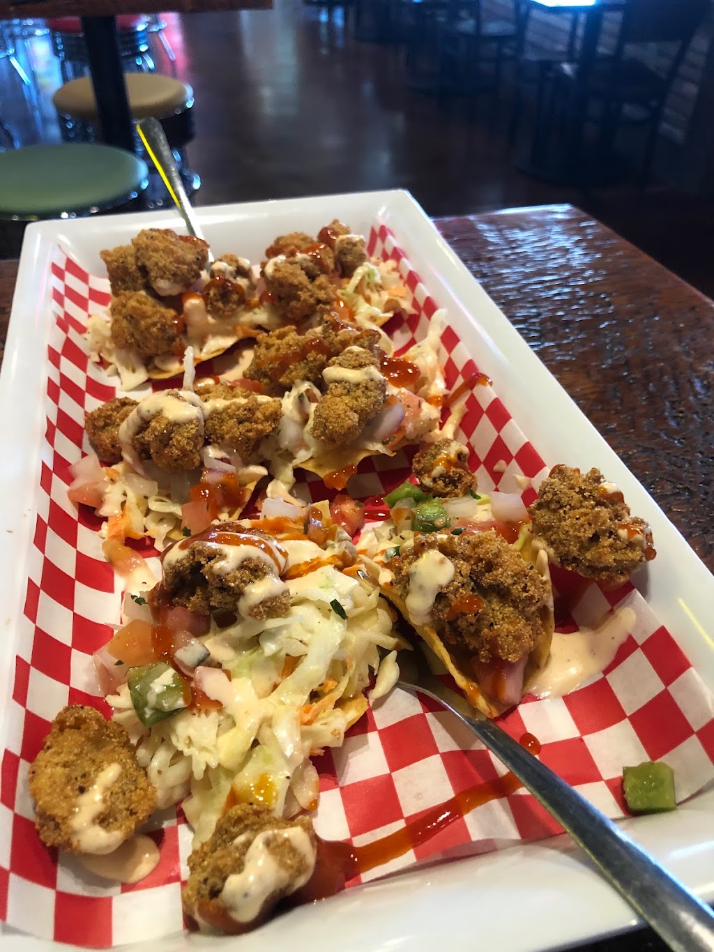 Shuck Me | restaurant | 311 N Elm St, Denton, TX 76201, USA | 9402181559 OR +1 940-218-1559