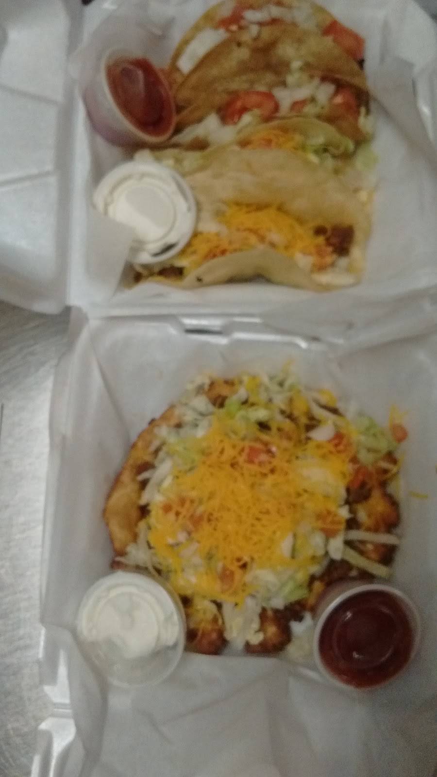 Viking Inn | restaurant | 200 Jefferson St, Hanover, IL 61041, USA | 8155913843 OR +1 815-591-3843