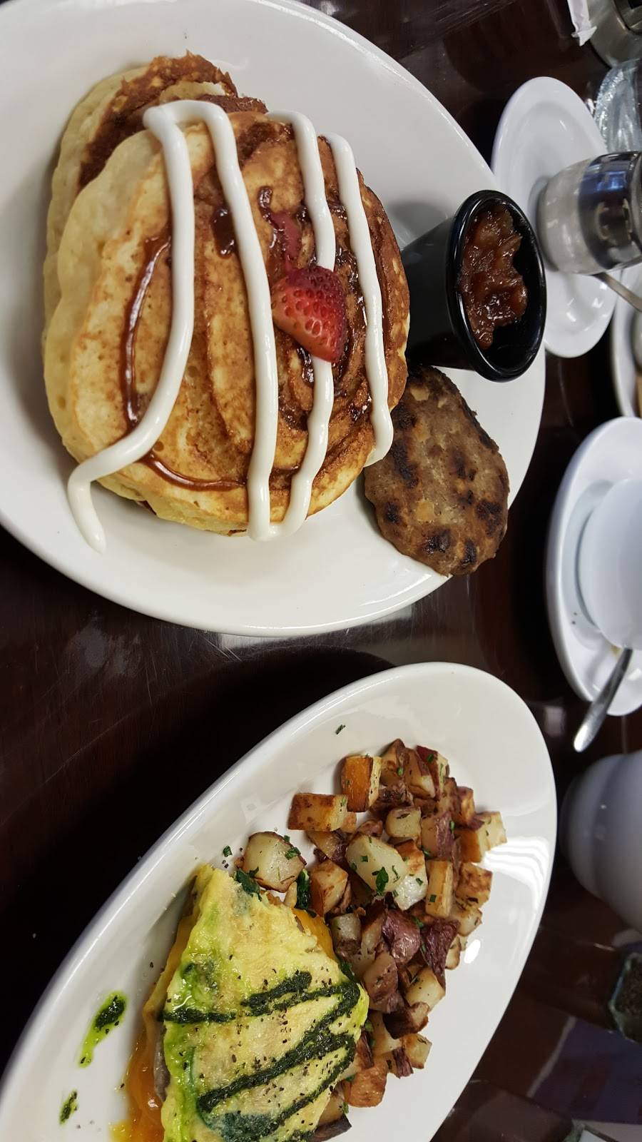 Honest To Goodness Breakfast & Smoothies | restaurant | 1166 S Lapeer Rd, Orion Charter Township, MI 48360, USA | 2486909031 OR +1 248-690-9031