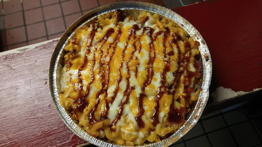 Mac City | restaurant | 13 W Central St, Franklin, MA 02038, USA | 5083463219 OR +1 508-346-3219