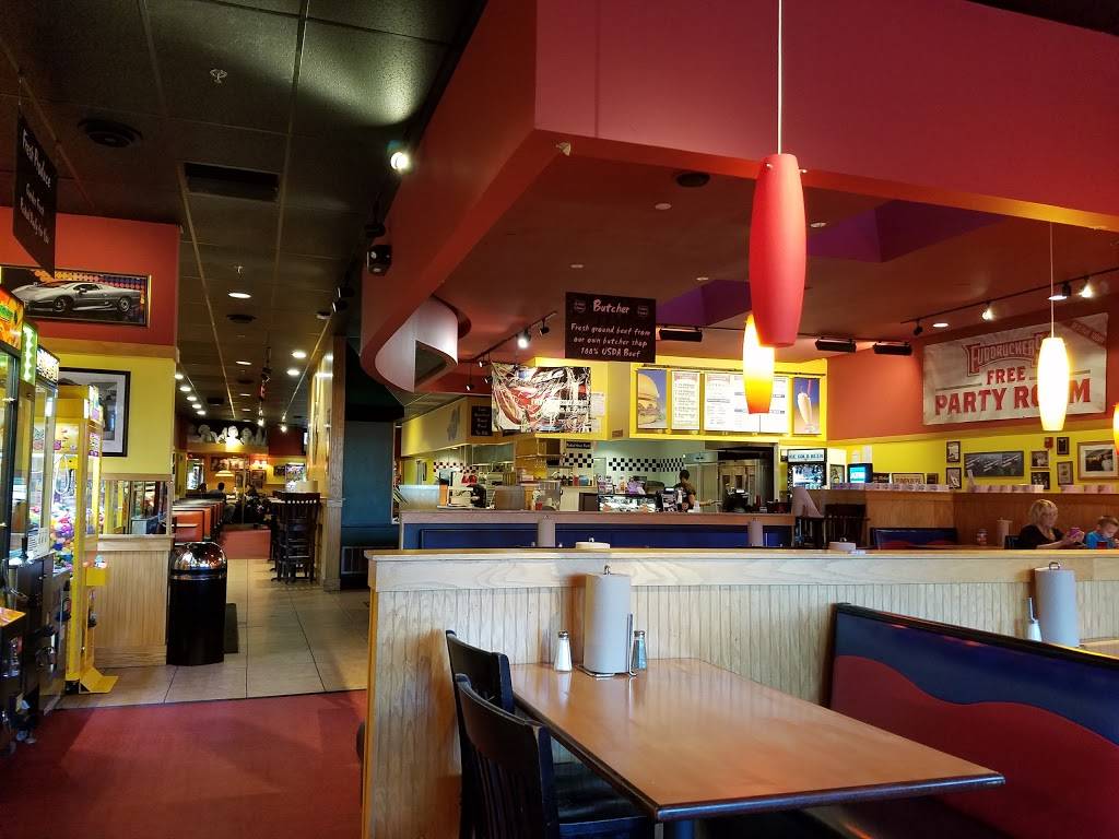 Fuddruckers | restaurant | 436 Broadway, Methuen, MA 01844, USA | 9786859300 OR +1 978-685-9300