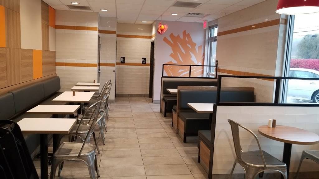 McDonalds | cafe | 427 Suedberg Rd, Pine Grove, PA 17963, USA | 5703456400 OR +1 570-345-6400