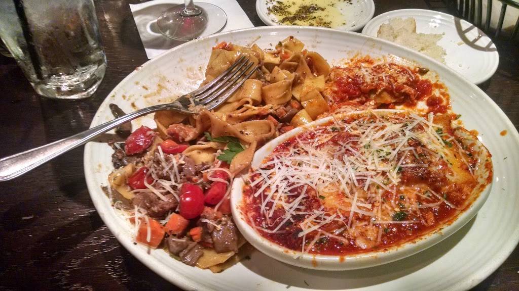 Carrabbas Italian Grill | restaurant | 335 E Linton Blvd, Delray Beach, FL 33483, USA | 5612669393 OR +1 561-266-9393