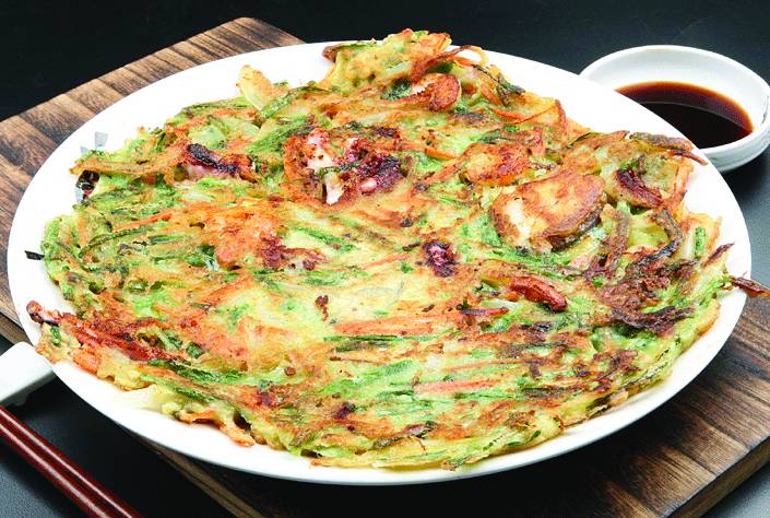 DaeBokJung | restaurant | 2010 James M Wood Blvd, Los Angeles, CA 90006, USA | 2133866660 OR +1 213-386-6660