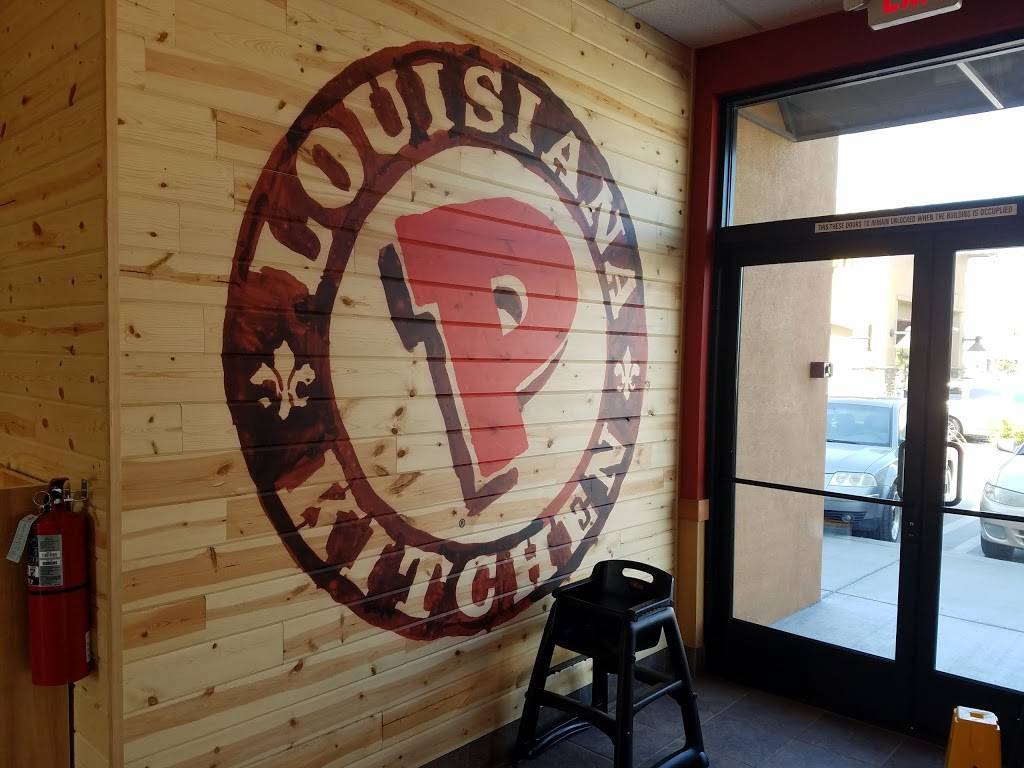 Popeyes Louisiana Kitchen | restaurant | 930 Betteravia Rd, Santa Maria, CA 93454, USA | 8058624401 OR +1 805-862-4401