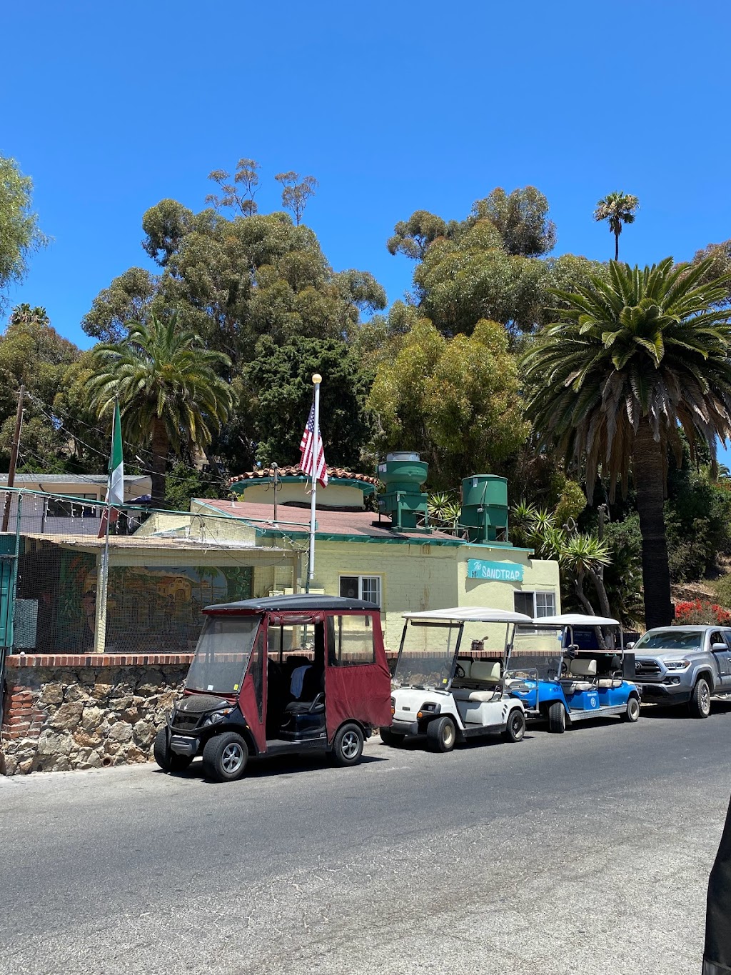 The Sandtrap | restaurant | Avalon Cyn Rd, Avalon, CA 90704, USA | 3105102505 OR +1 310-510-2505