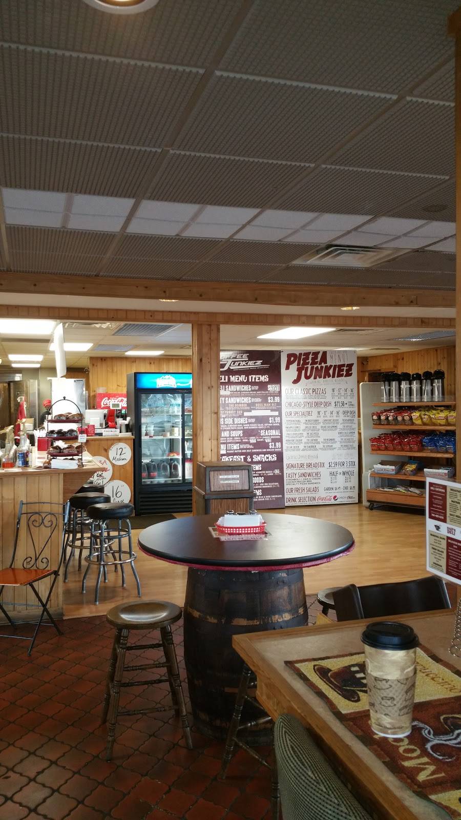 PizzaJunkiez | restaurant | 2930 S Washington St, Kokomo, IN 46902, USA | 7654575555 OR +1 765-457-5555