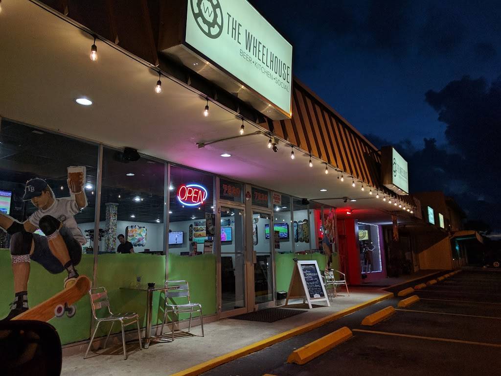 The Wheelhouse | restaurant | 7220 Central Ave, St. Petersburg, FL 33707, USA | 7276230589 OR +1 727-623-0589