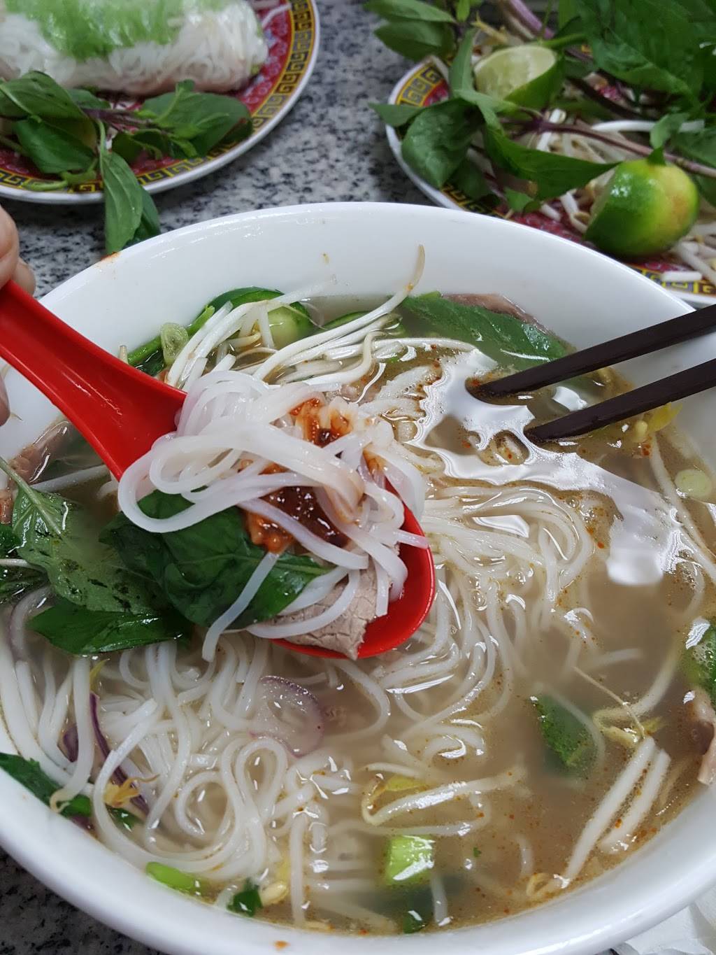 Pho Danh 3 | restaurant | 13480 Veterans Memorial Dr, Houston, TX 77014, USA | 2815831417 OR +1 281-583-1417