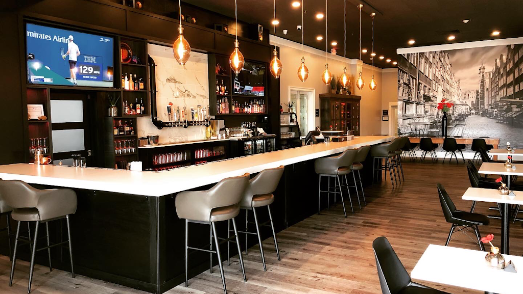 Sto Lat Bar | restaurant | 4475 Transit Rd Suite 108, Buffalo, NY 14221, USA | 7162760683 OR +1 716-276-0683