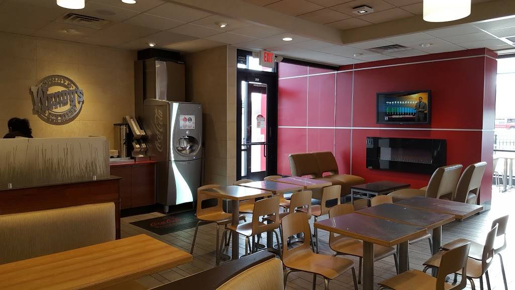 Wendys | restaurant | 3367 S 5600 W, West Valley City, UT 84120, USA | 8019645714 OR +1 801-964-5714